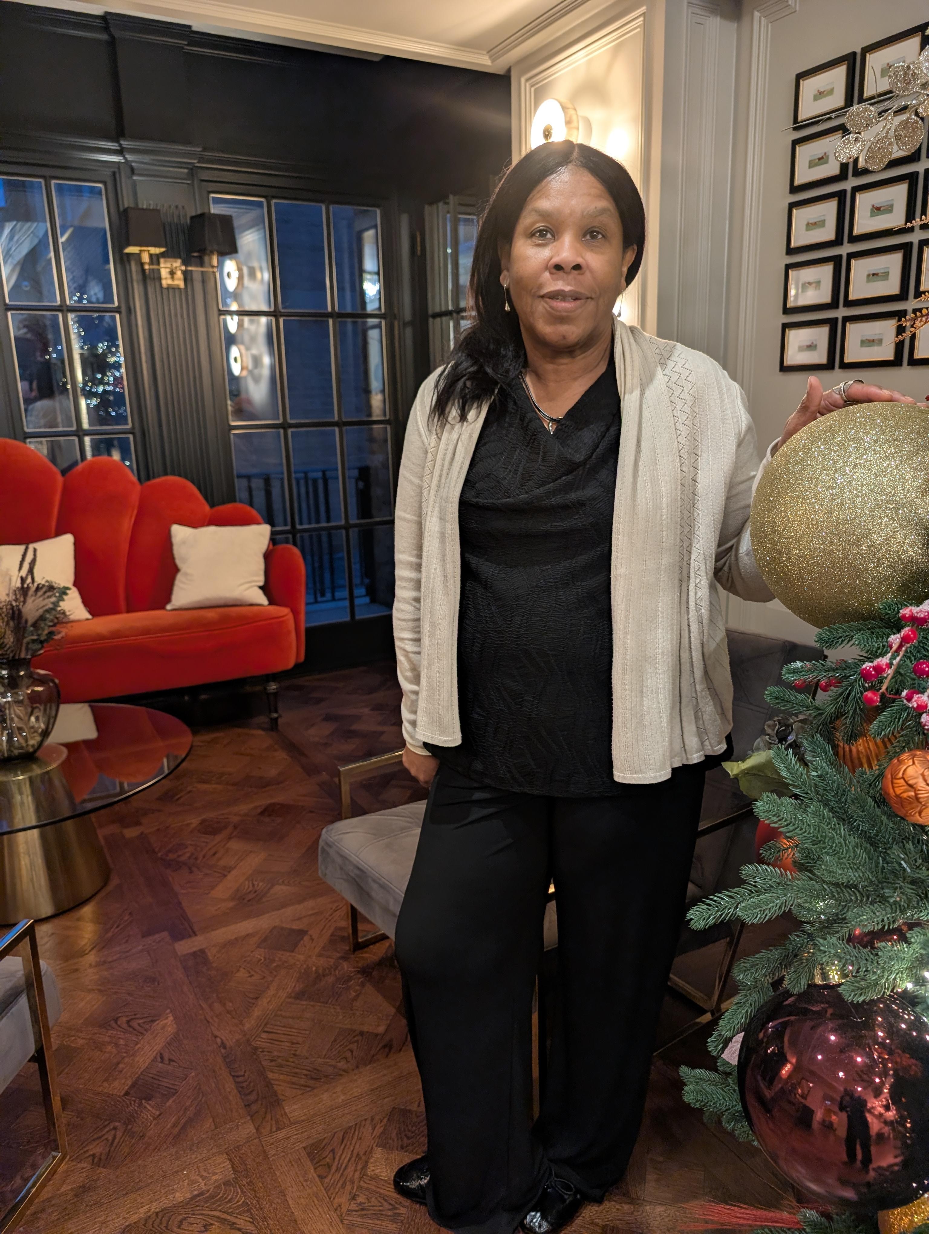 Photo taken on front lobby. 