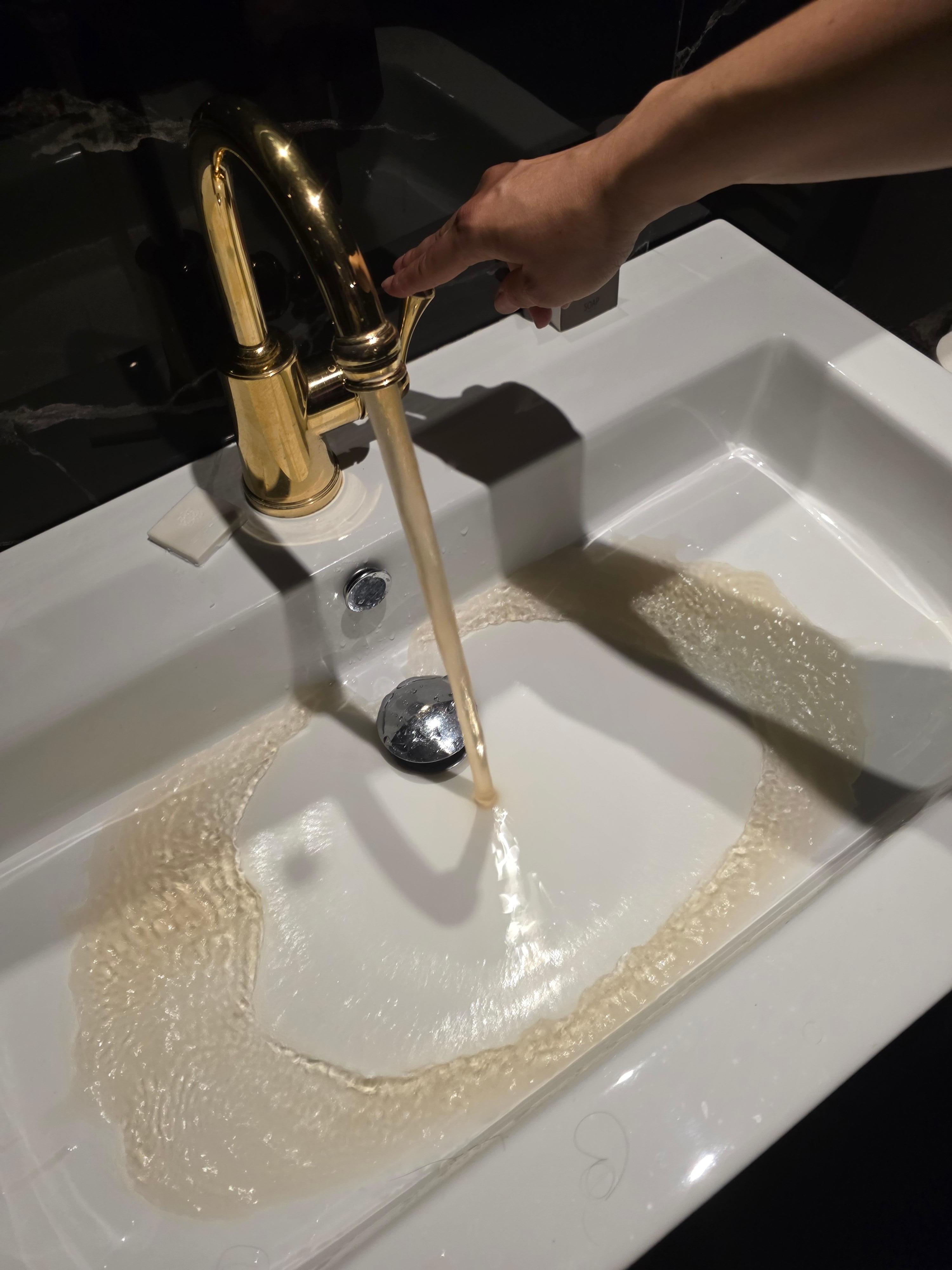 Brown water from the bathroom tap. Flowing periodically throughout our stay.