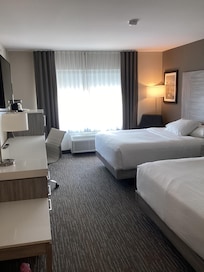 Room nice, well maintained comfy beds.