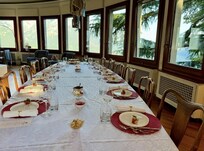 A table to fit us all!
