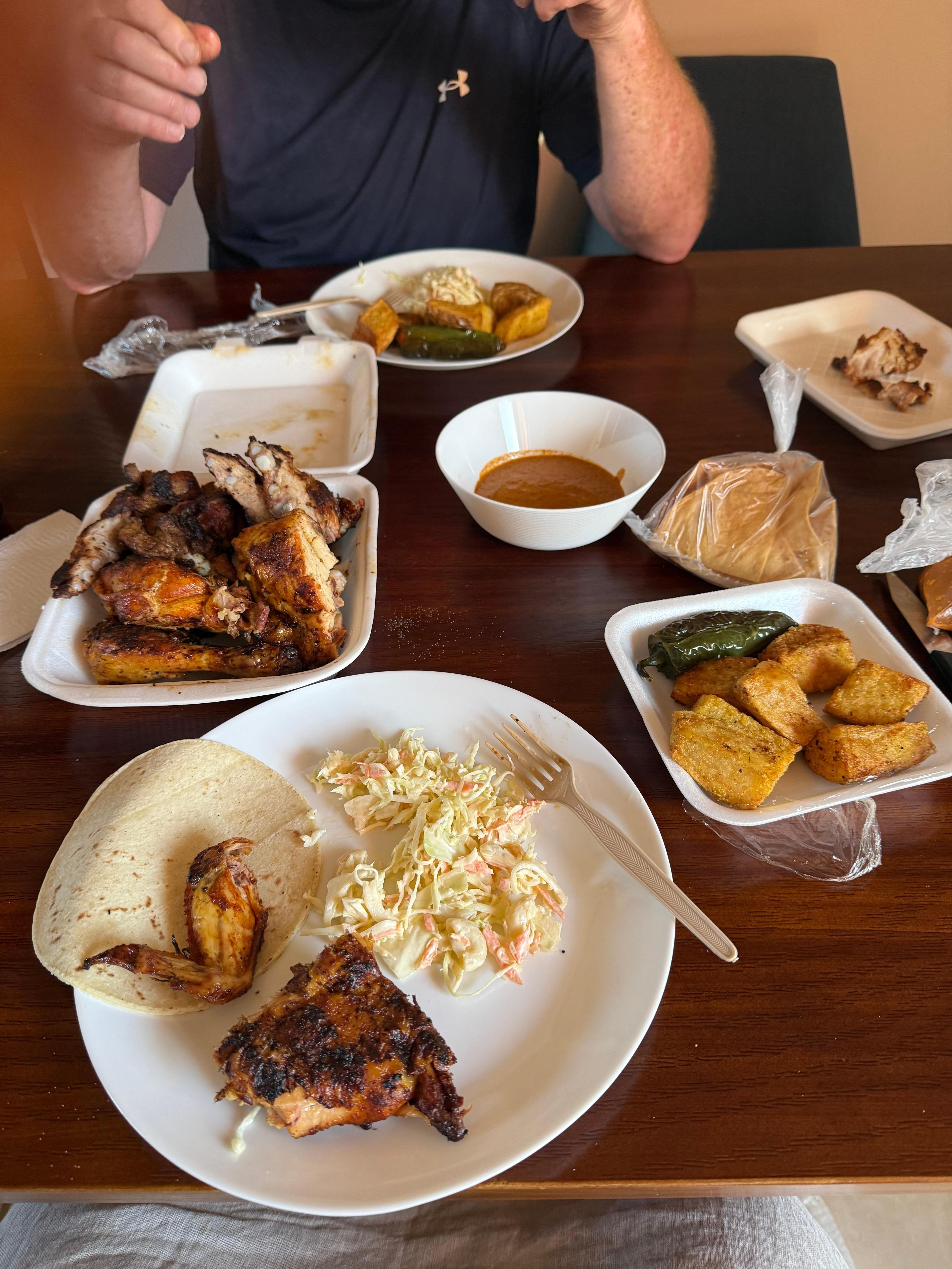 Supper from neighbourhood restsurant