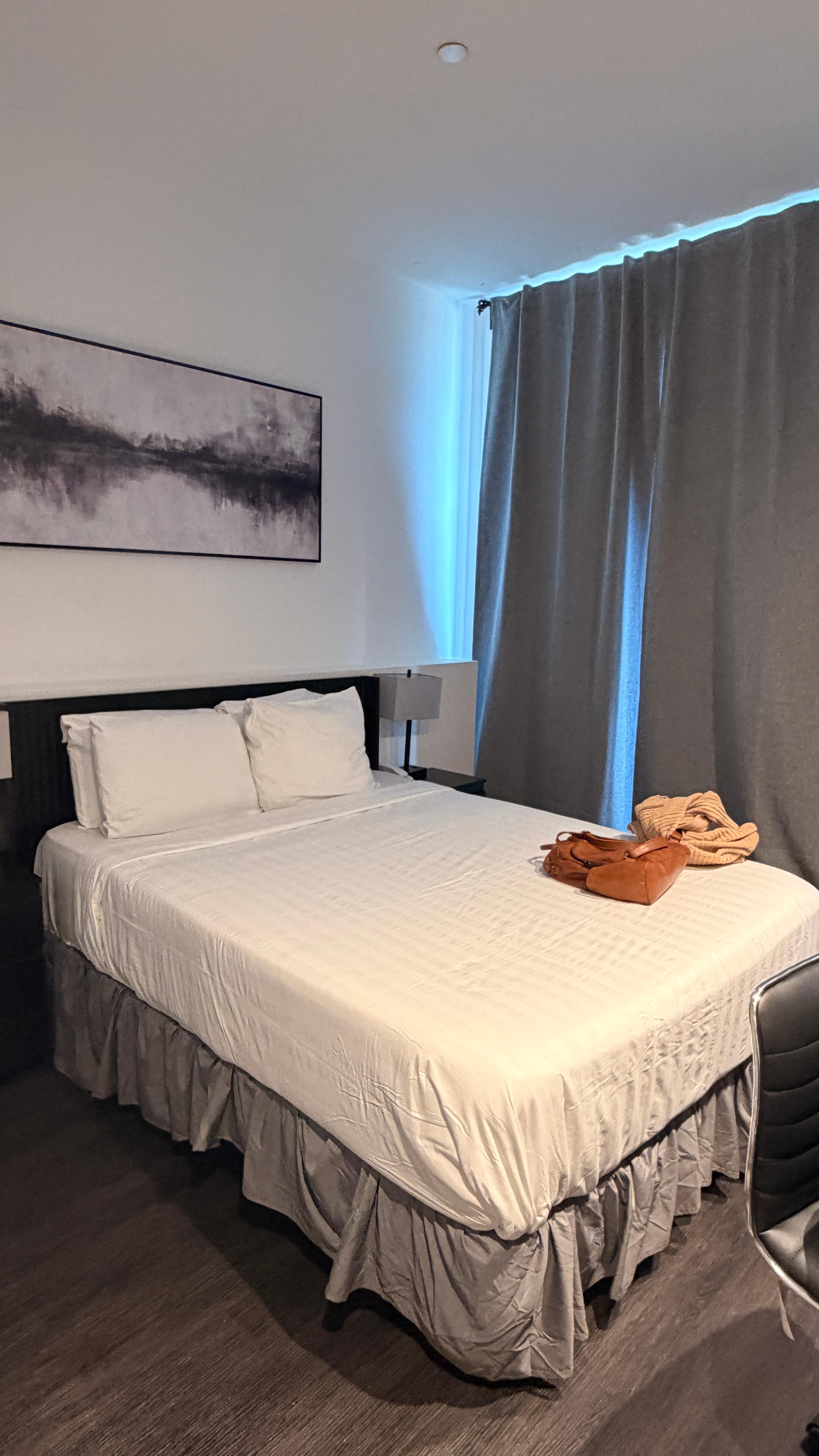 Queen side Bed 