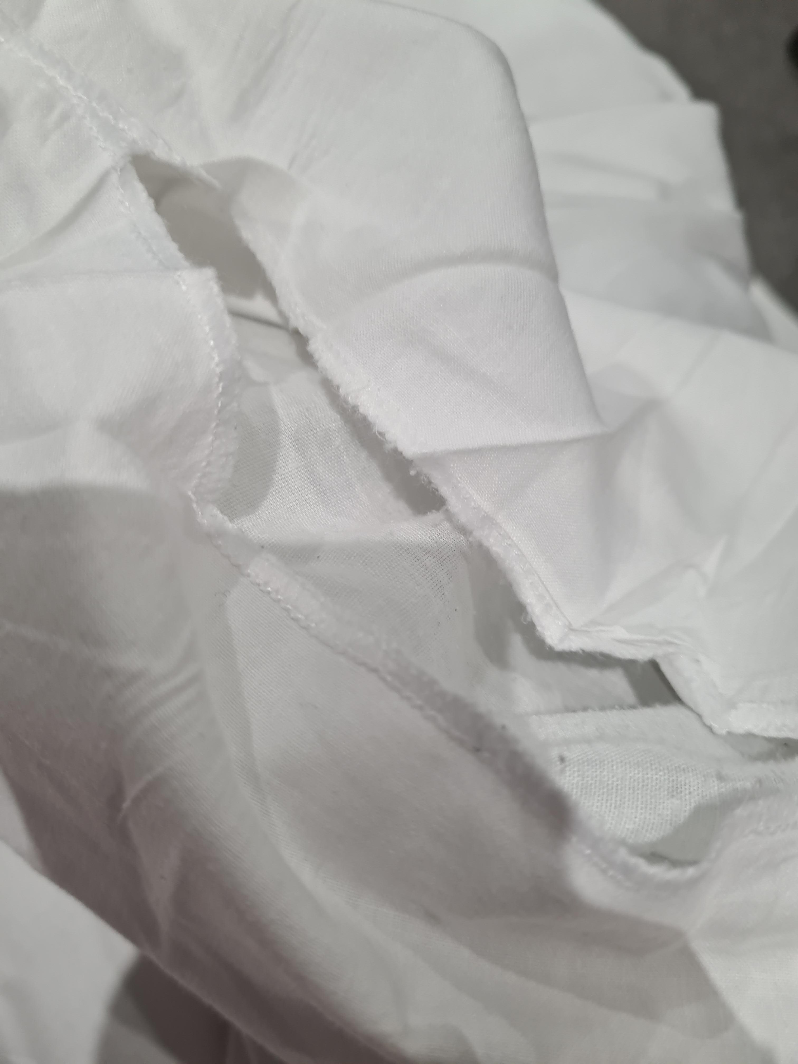 Ripped bed linen 