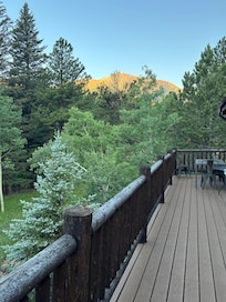 We spent a lot of time on the deck! Lots of hummingbirds!