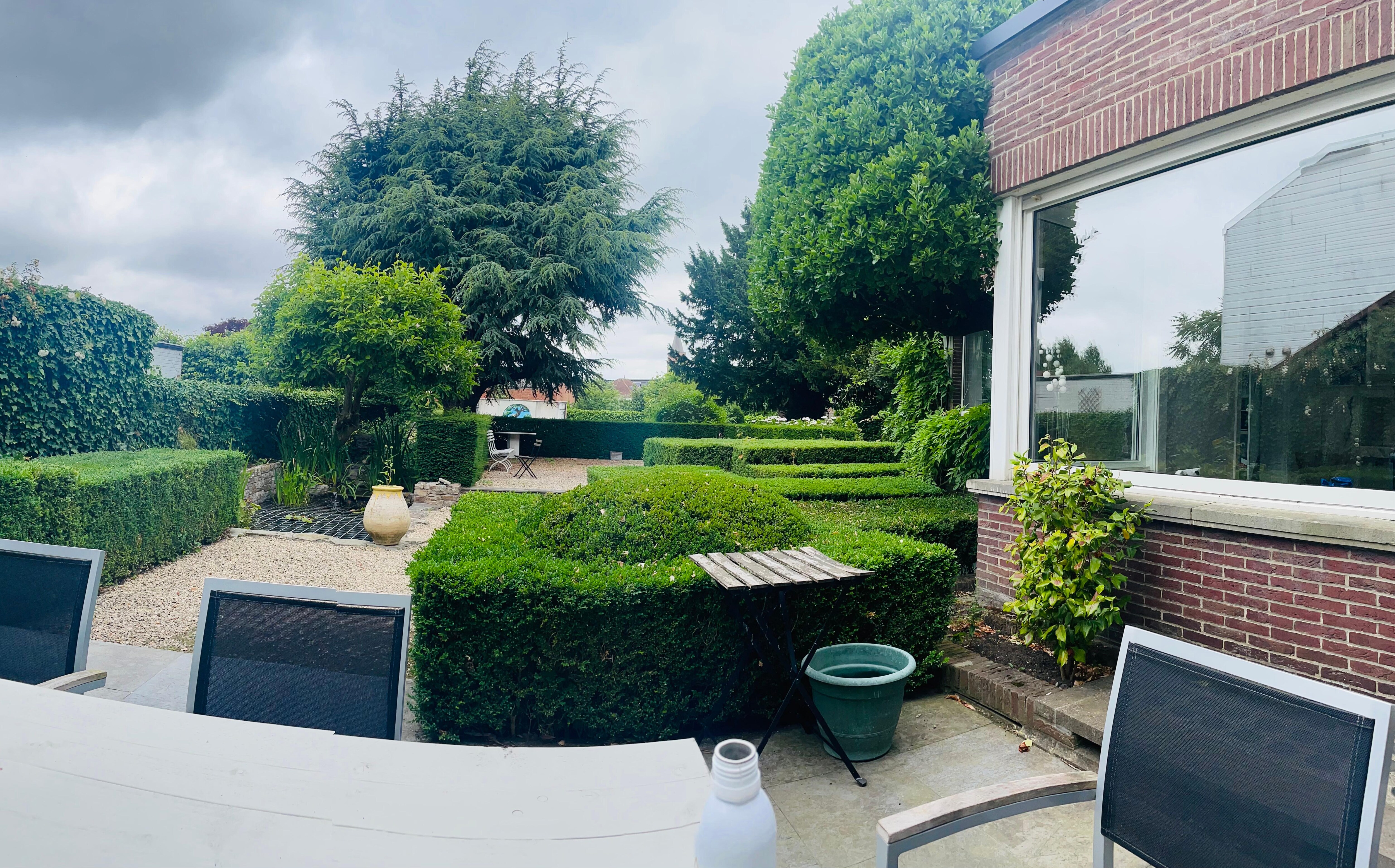 The spacious back yard was a delight for gathering, relaxing and eating.
