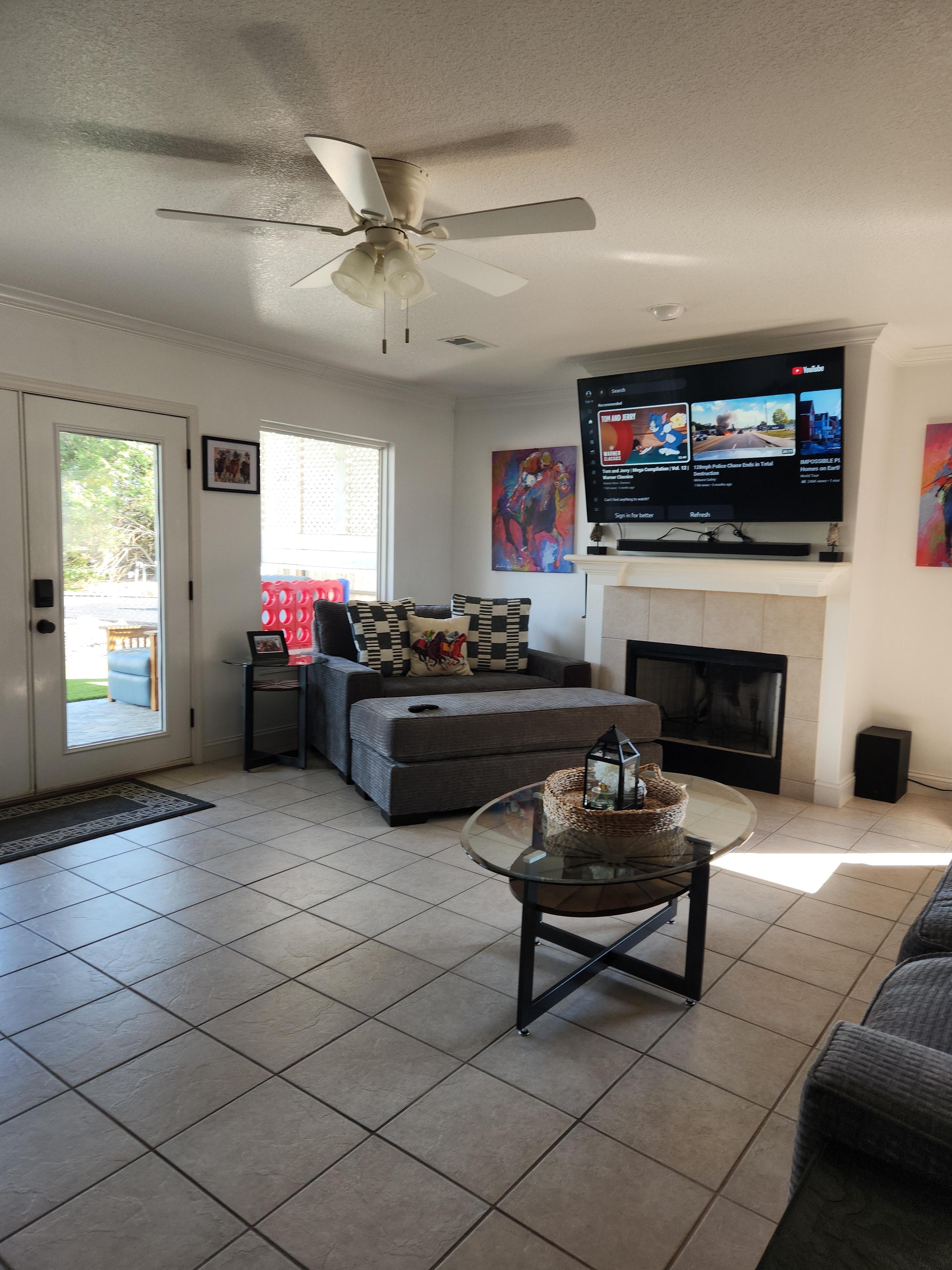 Beautiful Condo;  looked exactly as advertised.  