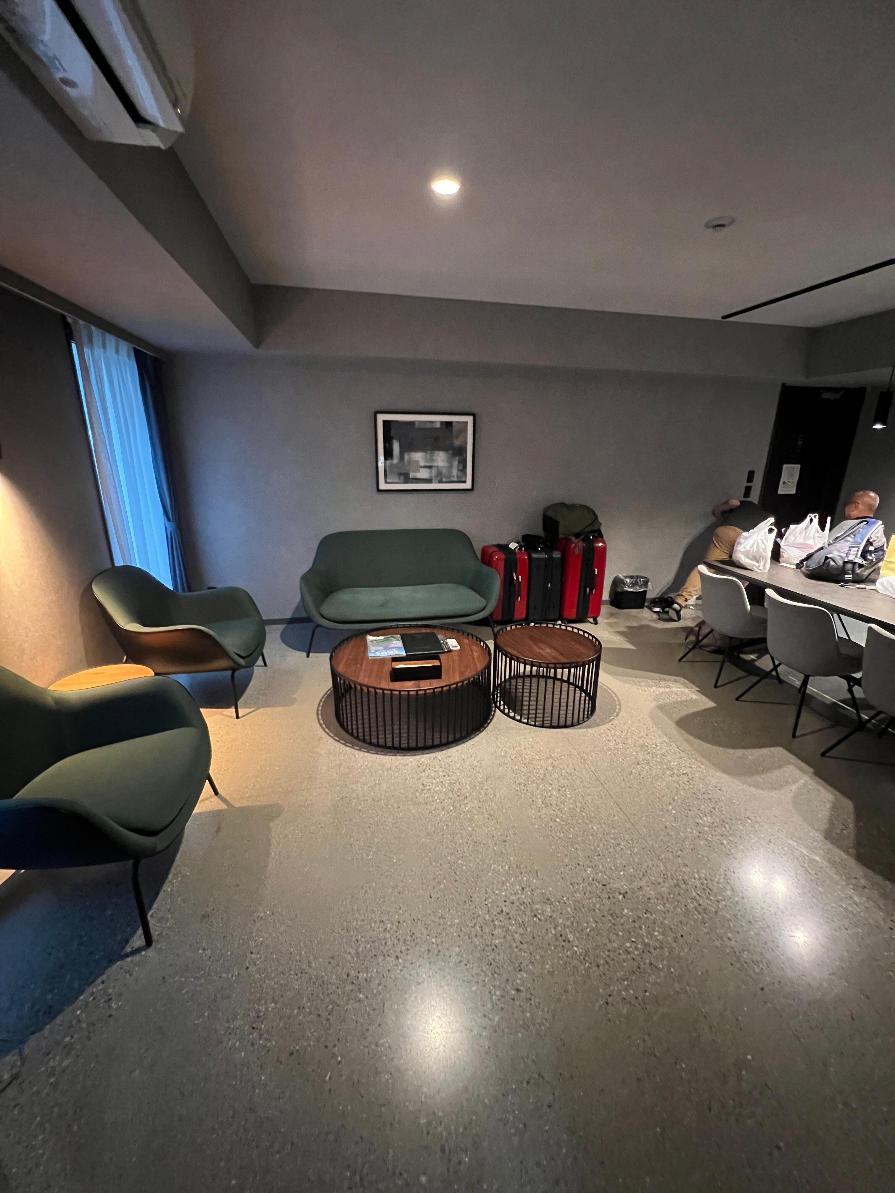 Living room area 