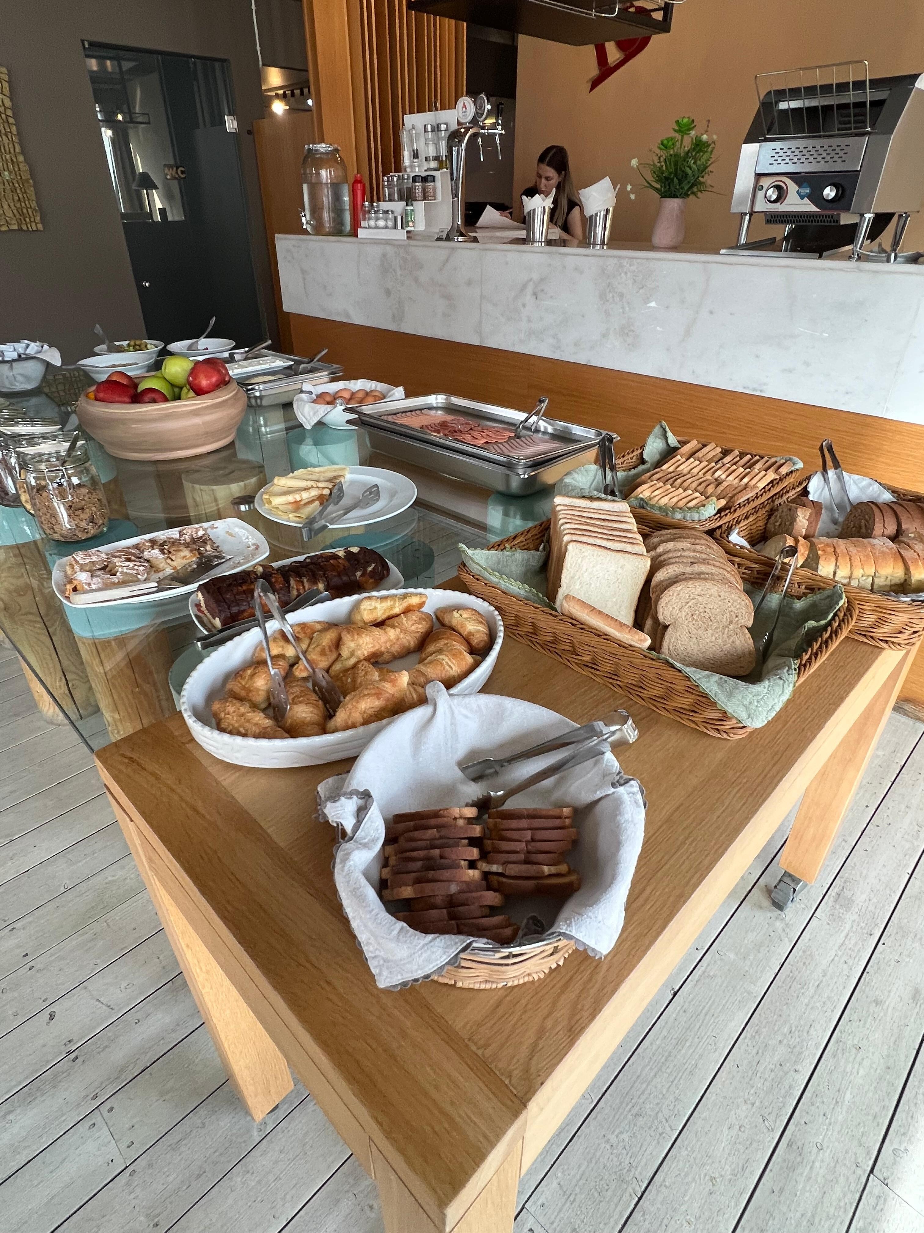 Breakfast spread