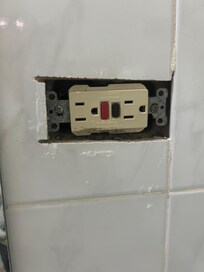 Bare outlets