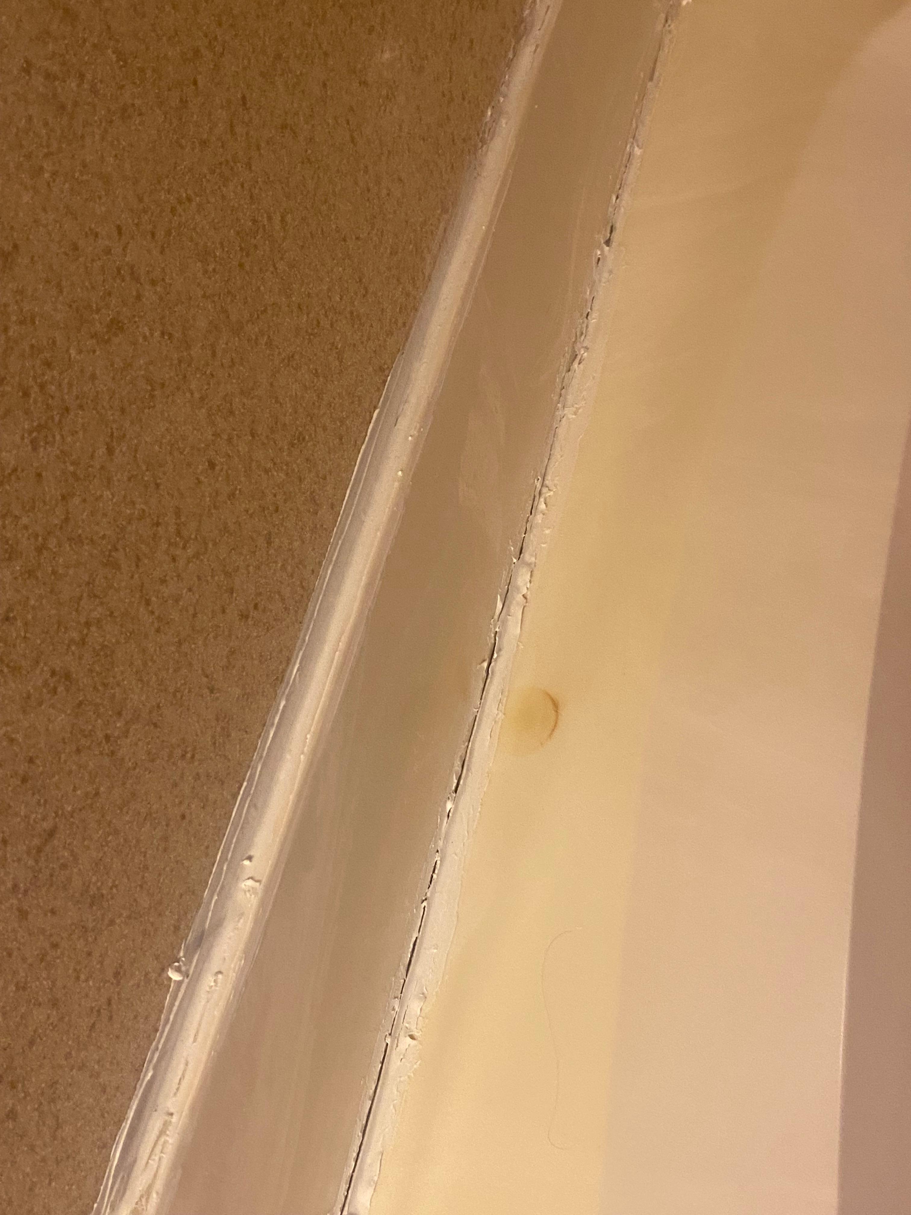 Stains on the jacuzzi
