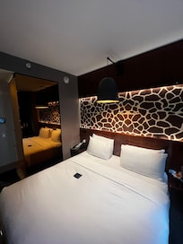 King bed Empire State View