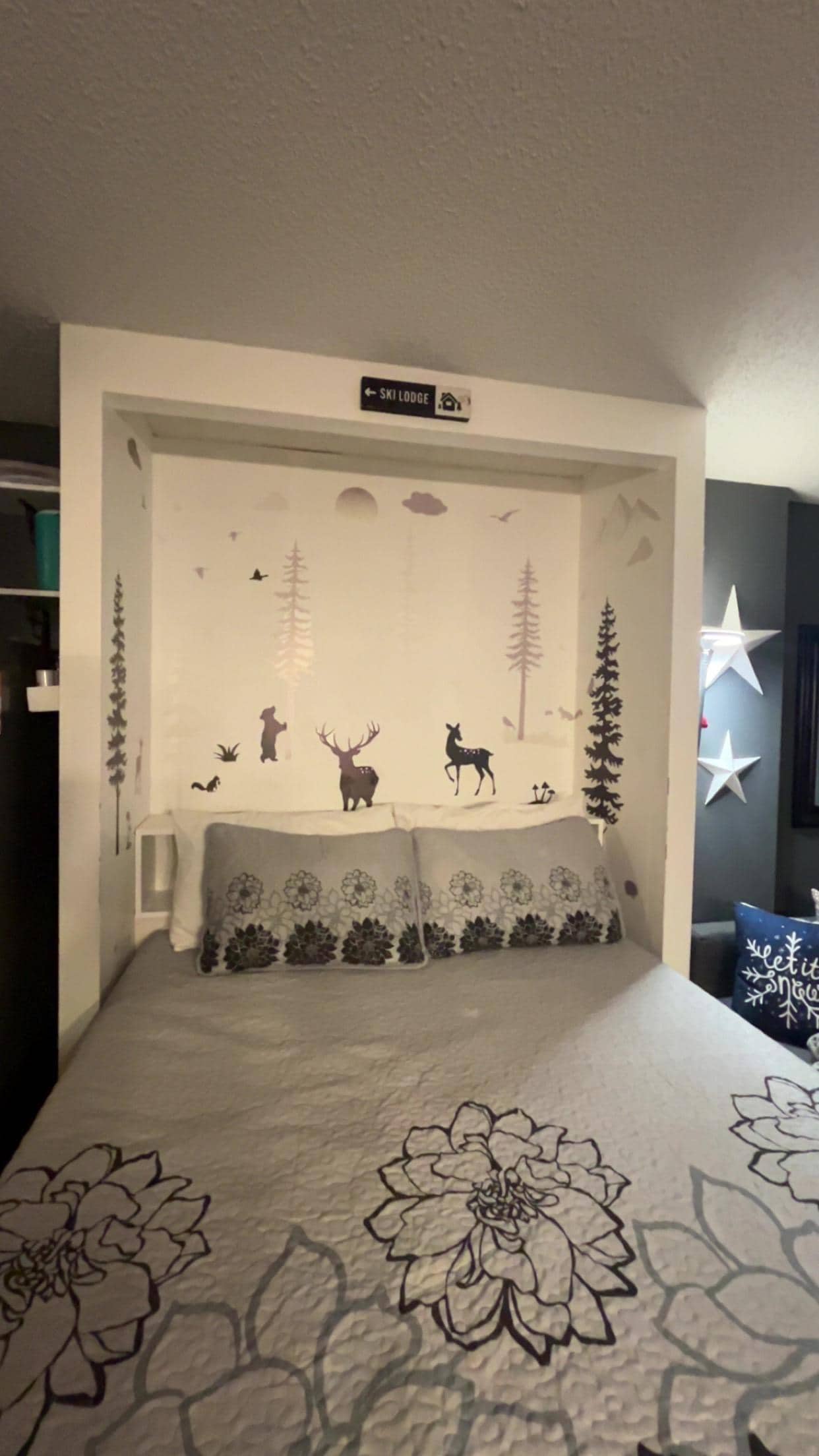 Cute and cozy feeling. 