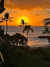 Stunning sunsets right from your lanai