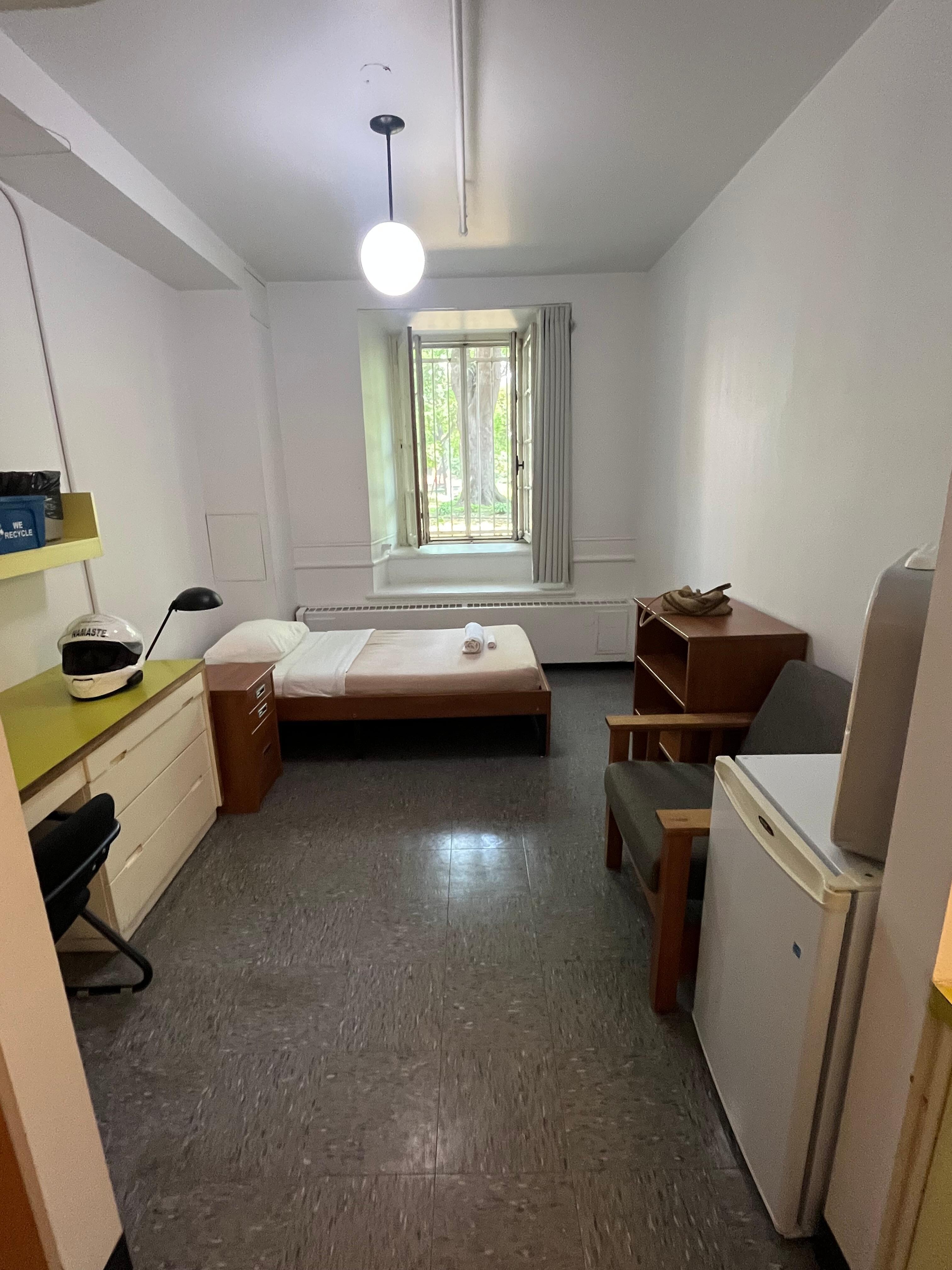 Simple bedroom