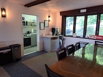 Kitchen/ dining area