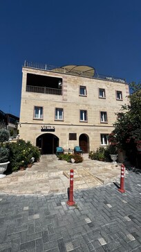 Virtual Hotel