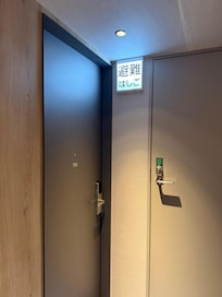 尾房,家人住同層另一間尾房