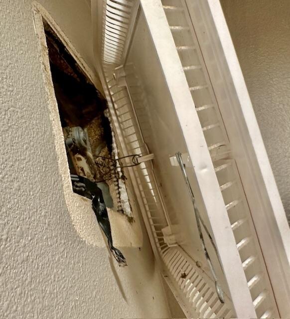 Bathroom vent fan