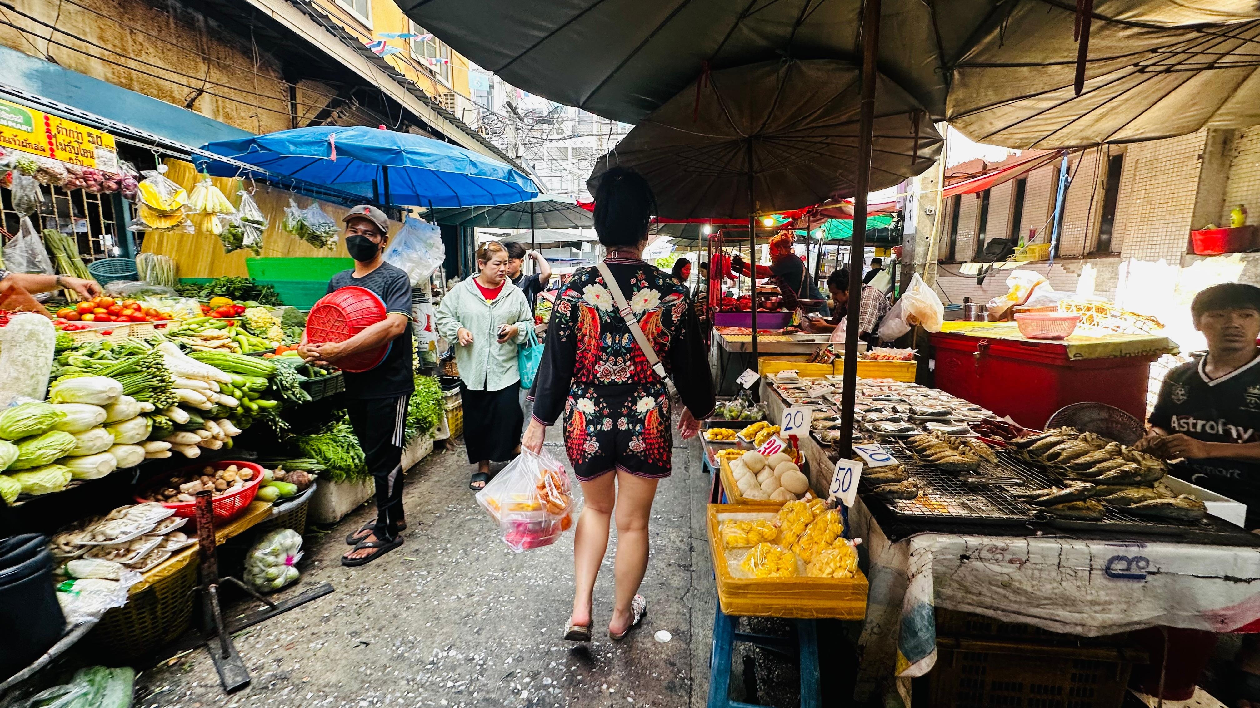 The morning market right behind the hotel!