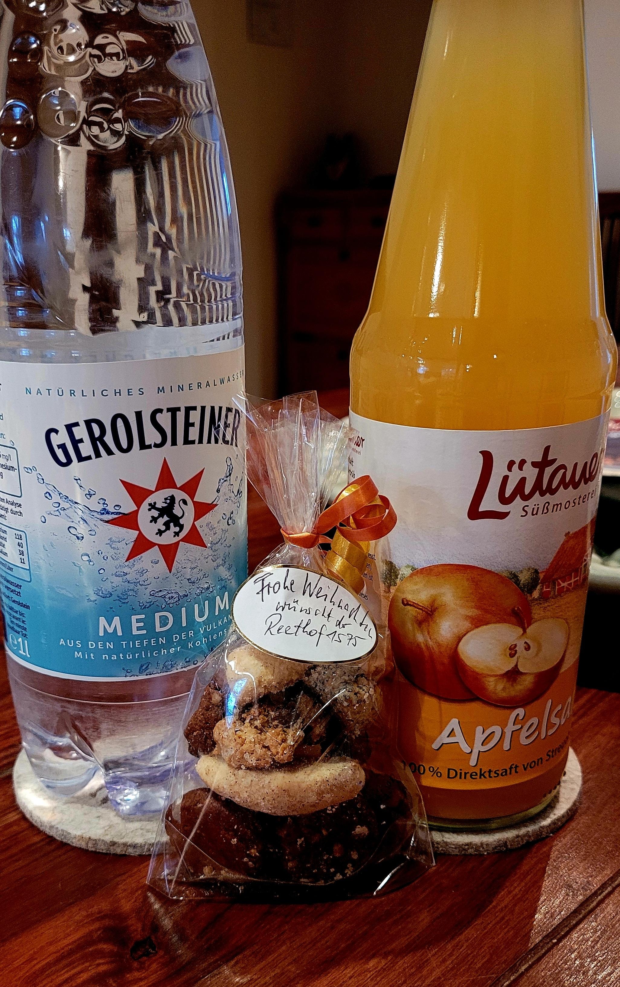 Eine sehr nette Geste zur Begrüßung. 