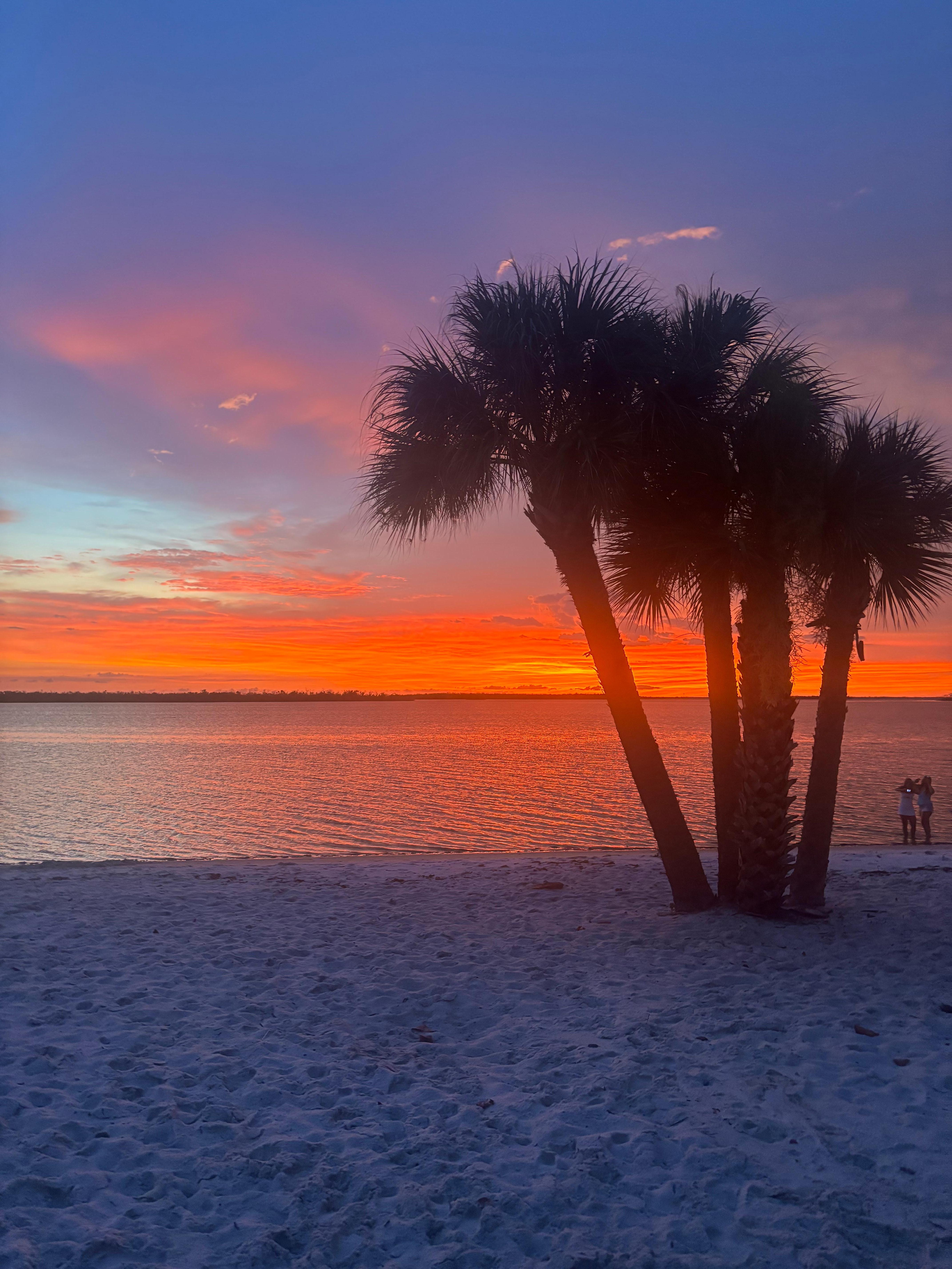 Stunning view & calm waters