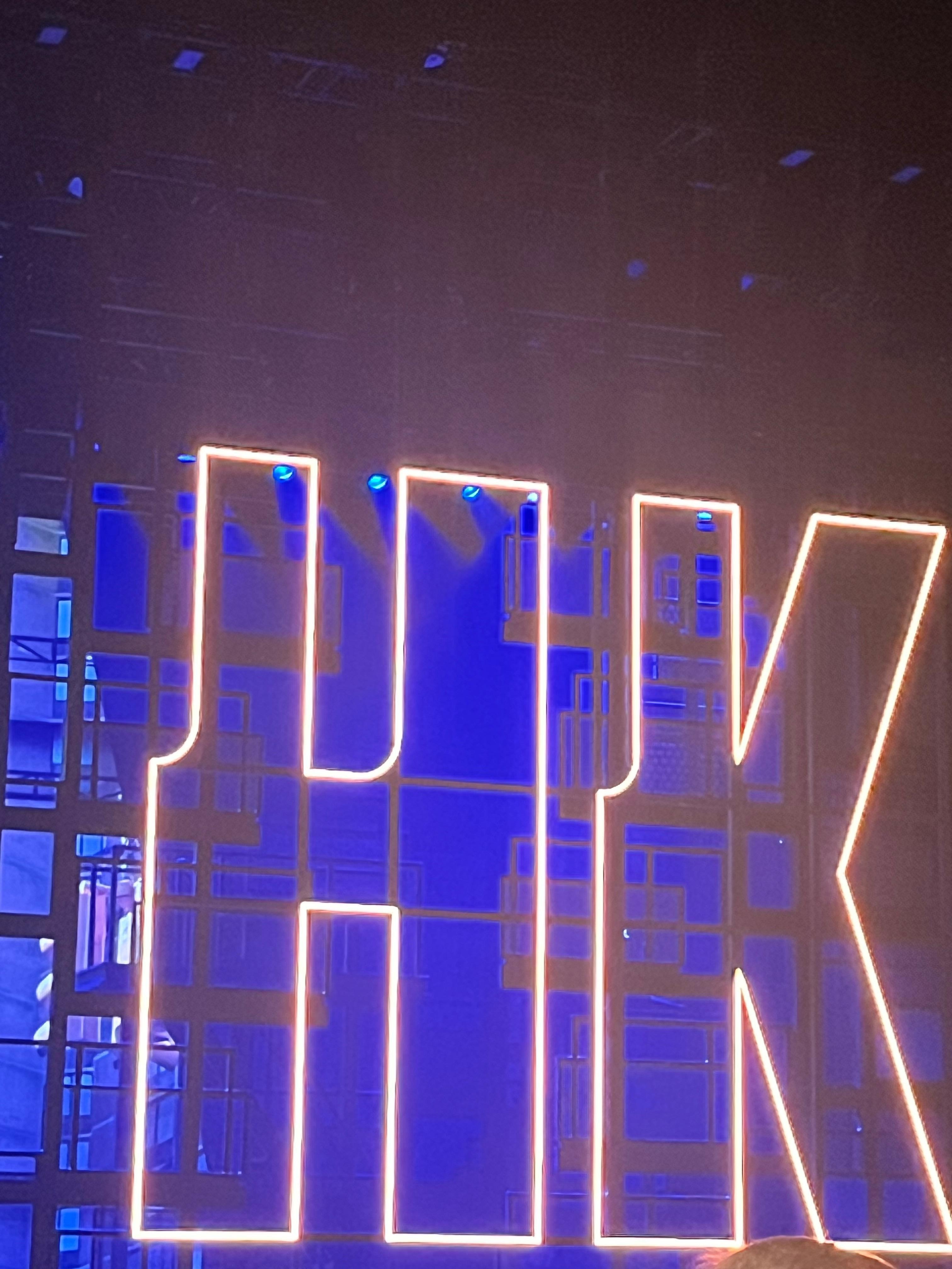 The set of “Hell’s Kitchen.”