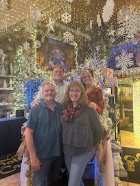 ABSOLUTELY visit LaDolce Case (DiMaggios)…true, authentic Italian restaurant…no…EXPERIENCE. The beautiful lights will draw you in, the superb cuisine will bring you back!
-LaDolce Case, Tamaqua