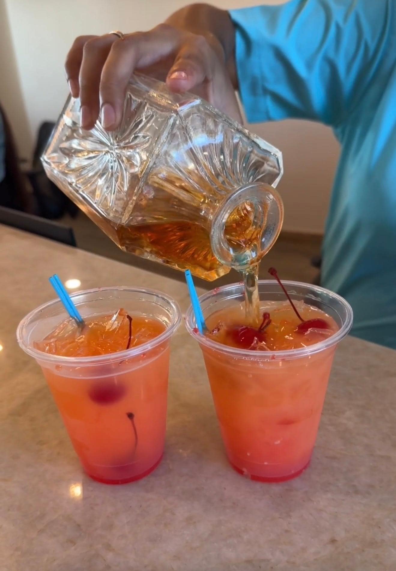 Complimentary drinks upon arrival.