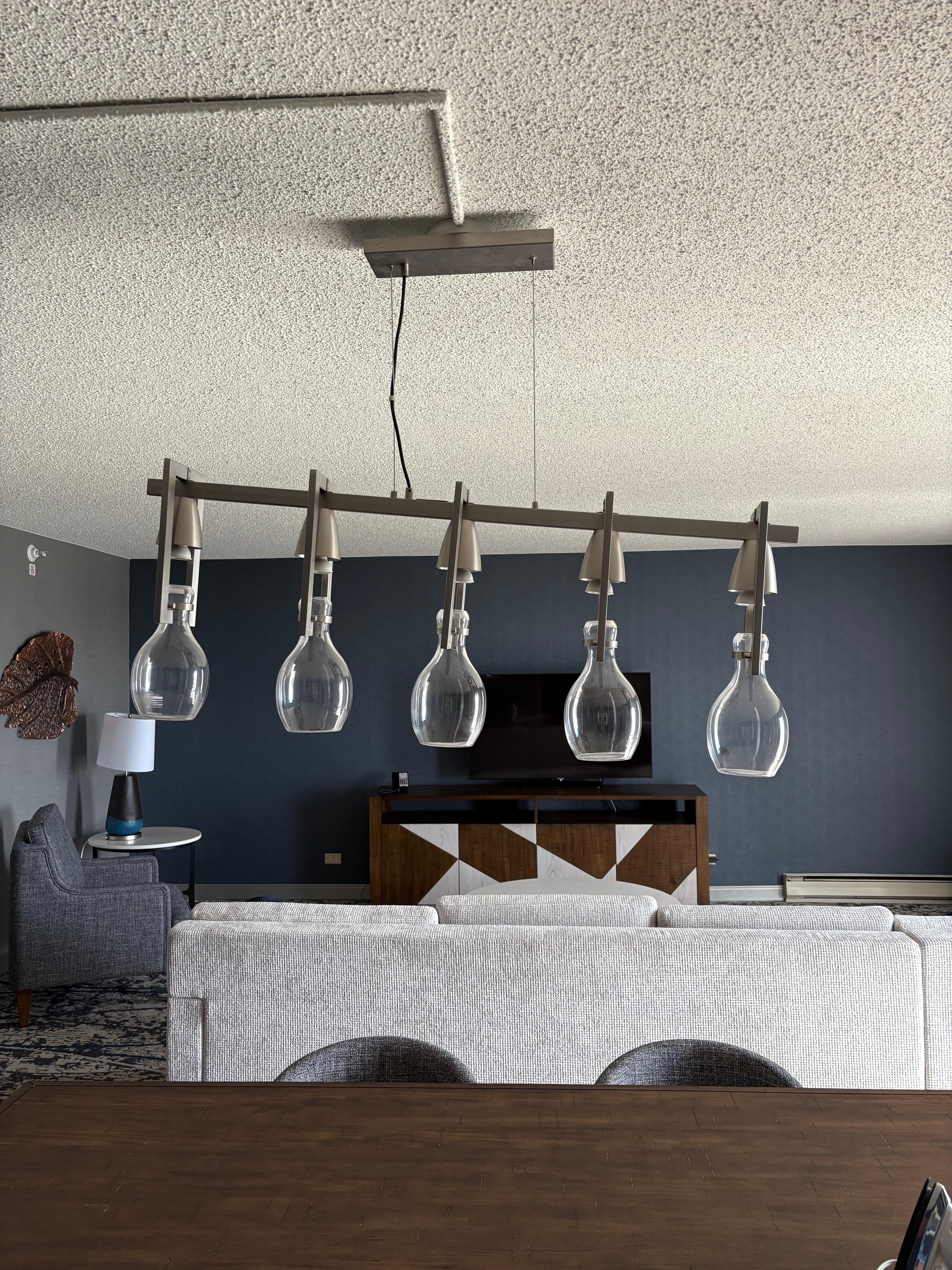 Broken fixture
