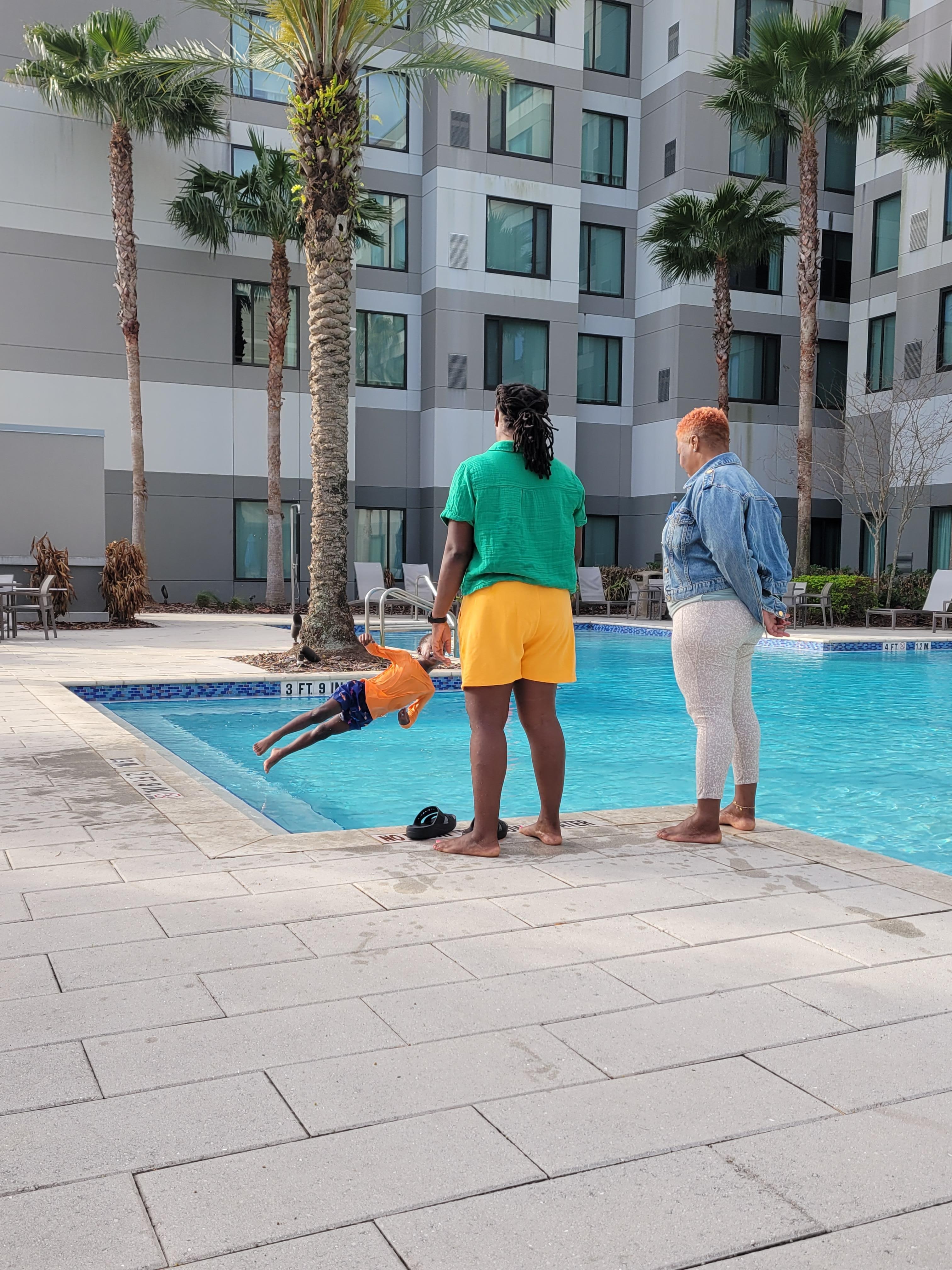 Nice pool area. 
