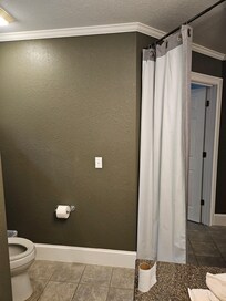 No bathroom door