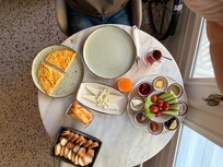 Petit déjeuner compris !