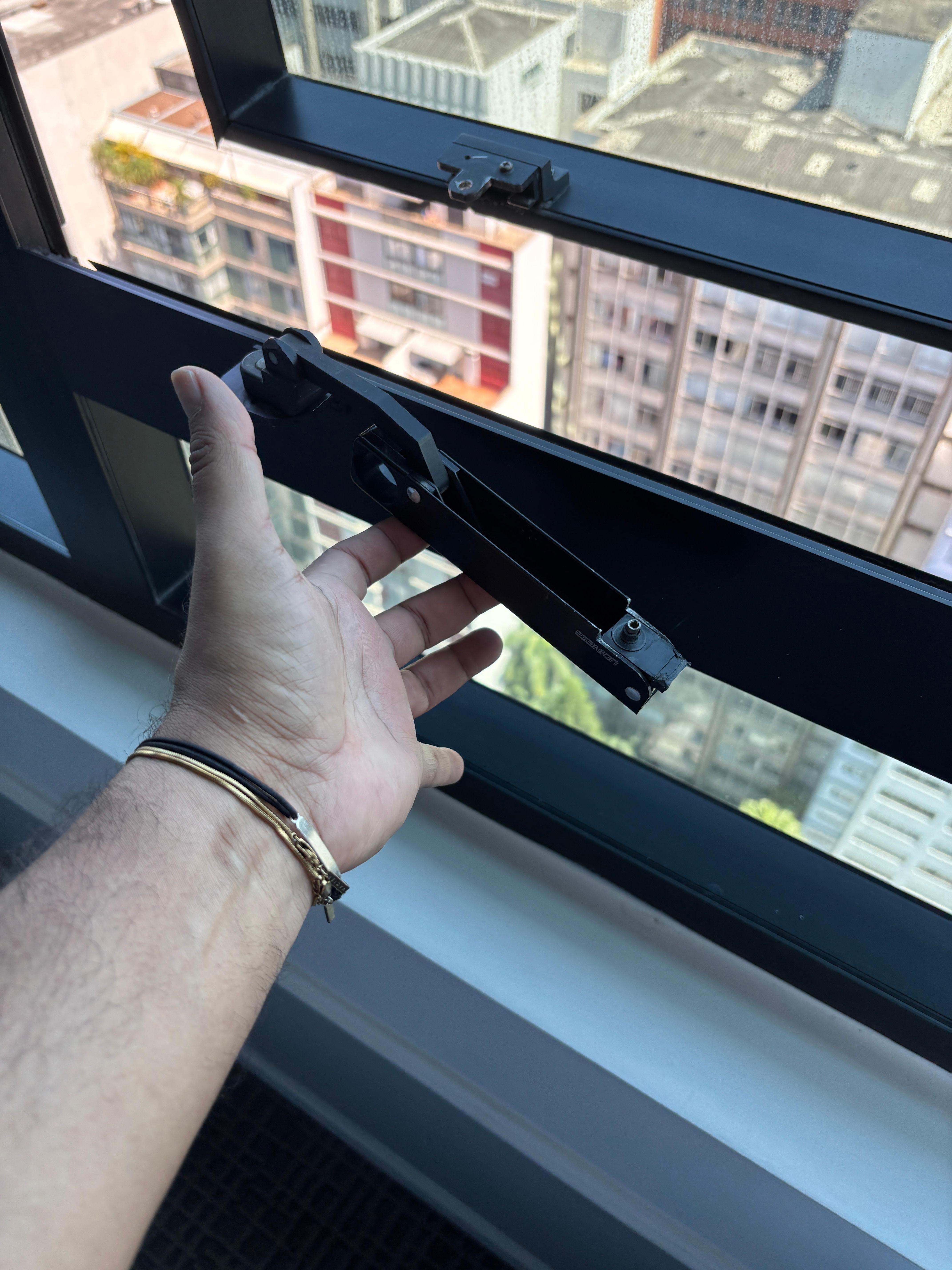 Unable to have some fresh air coming into the room unless you stand there holding it opens. A total
Disgrace. 