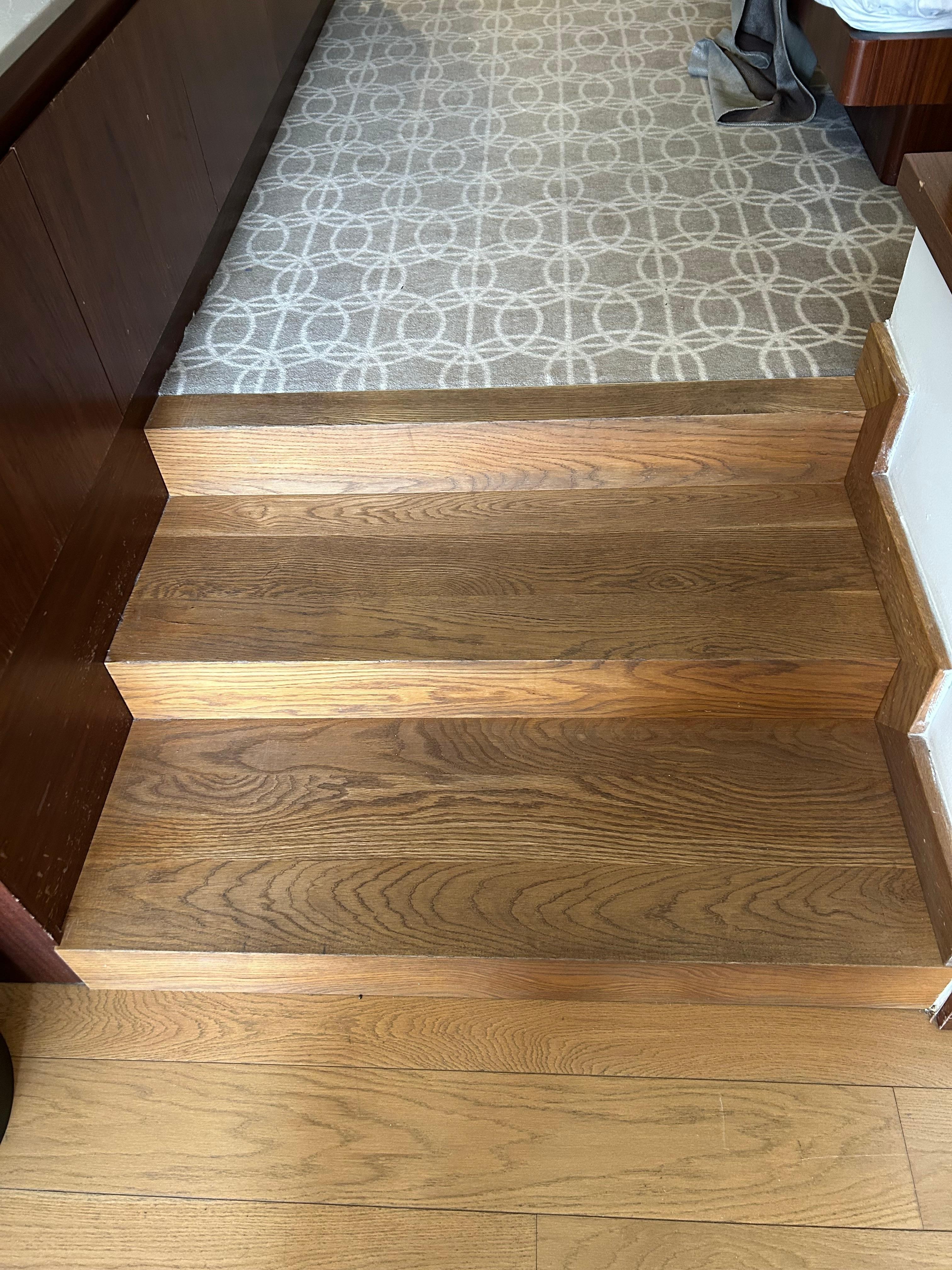 Steps from bedroom to lounge