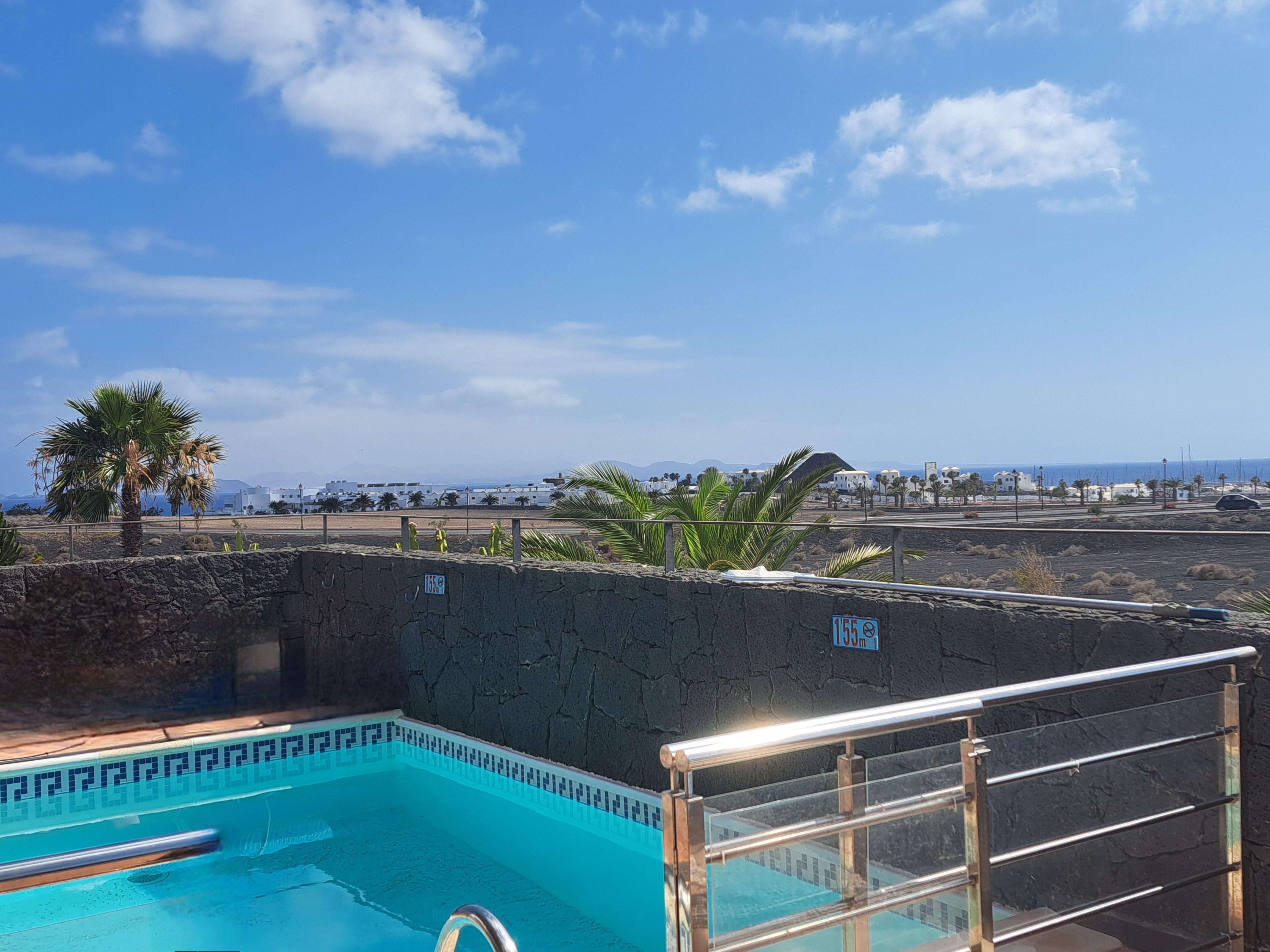 Pool & view