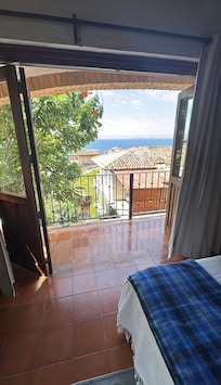 The view from the bedroom was amazing. Everyday fresh air would come in.