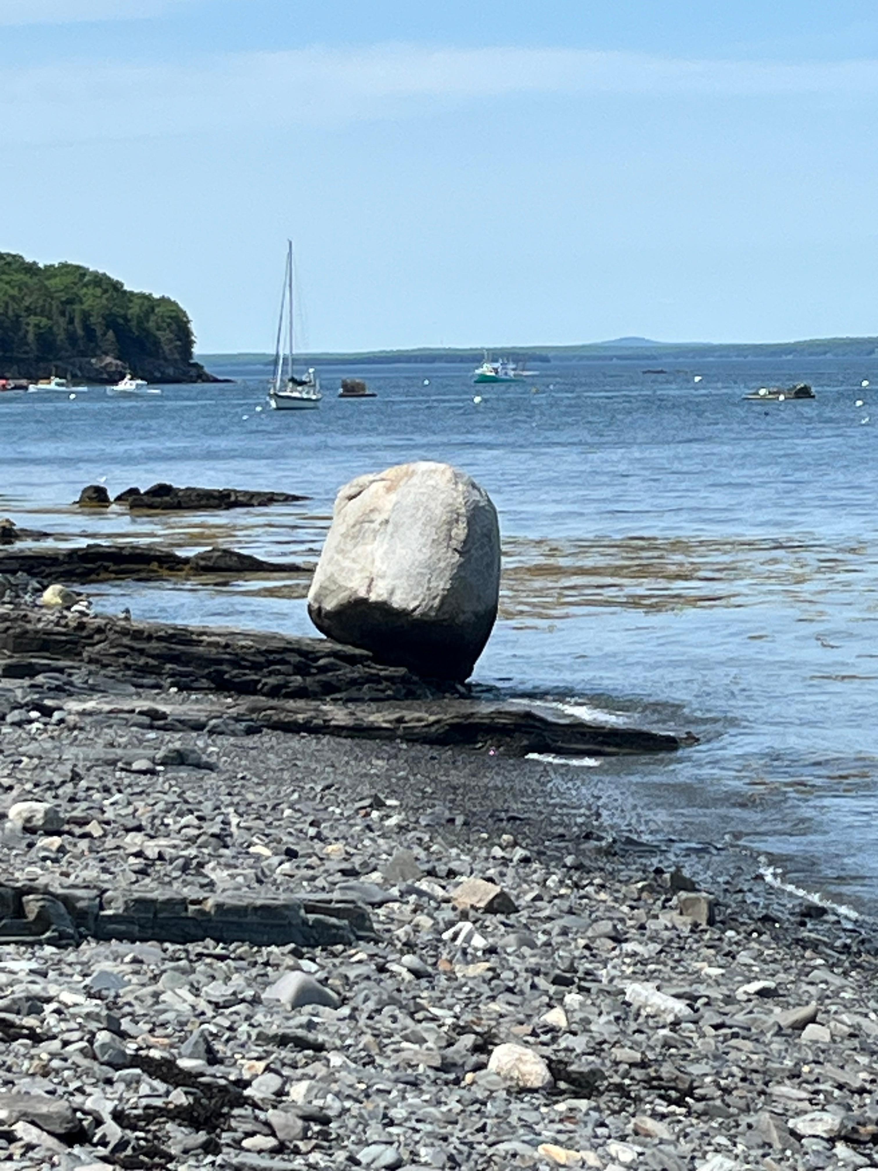Balance Rock close to VRBO