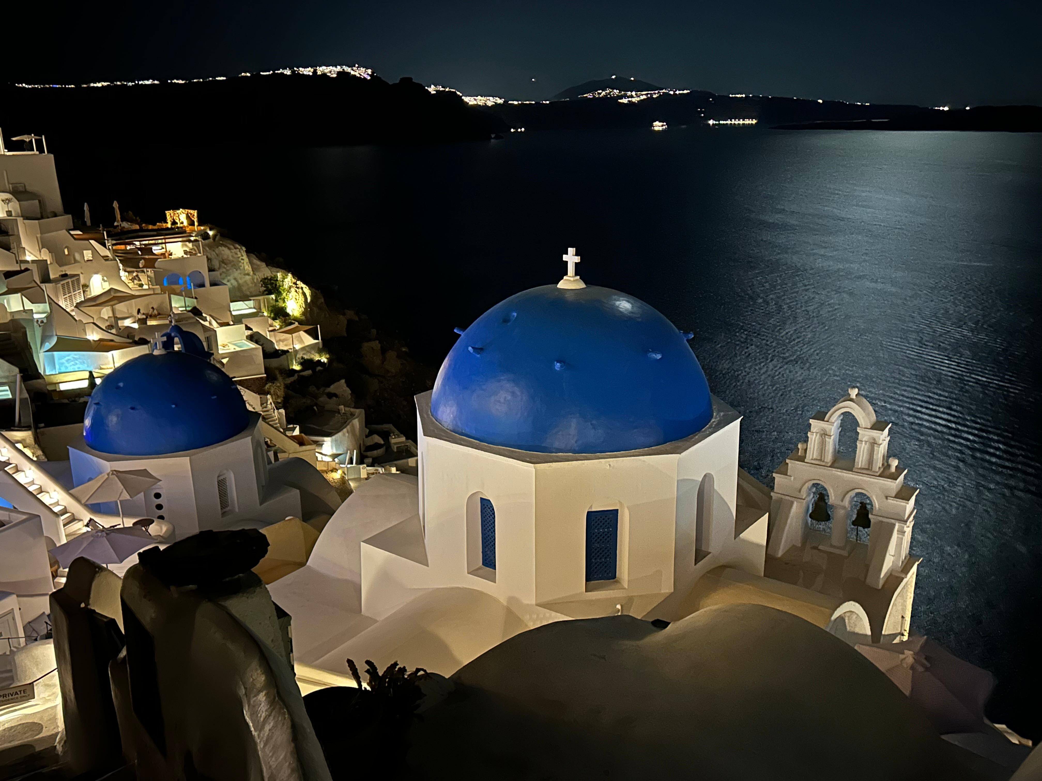 涼しく静かな夜のOia