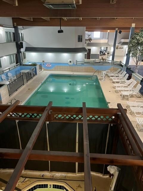 Pool/Jacuzzi