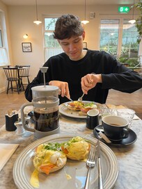 10/10 breakfast. The freshly baked breakfast cookies were divine (an indulgent holiday treat that I will now expect everywhere!).