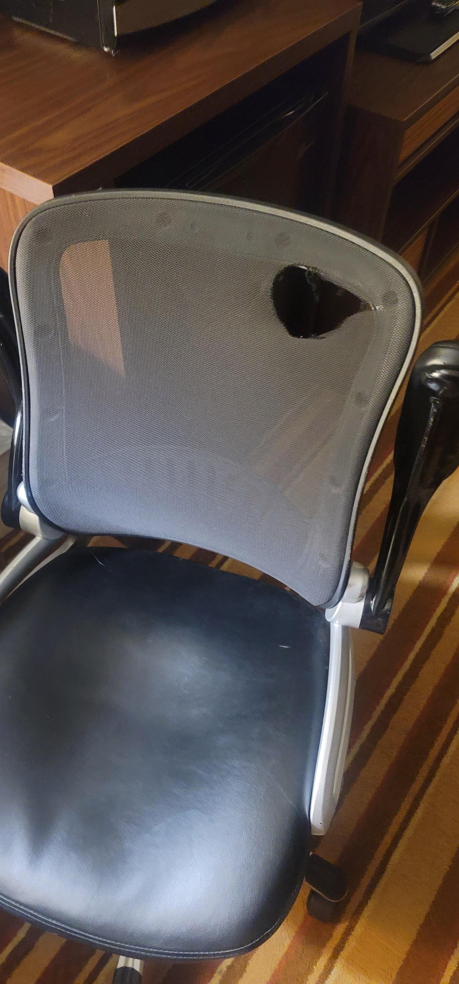 This is the desk chair they provided, to use with the filthy desk. 