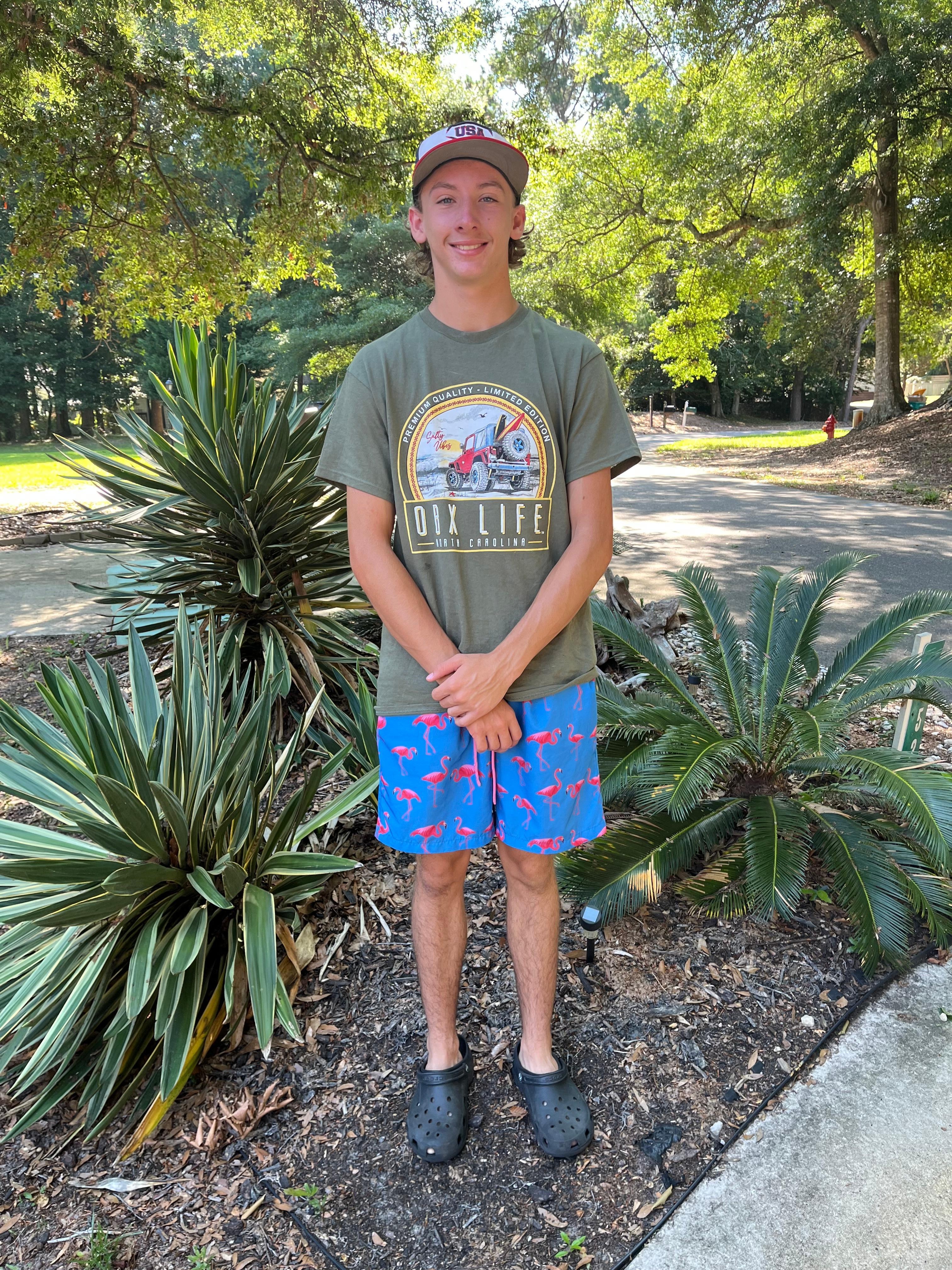 Such a beautiful neighborhood and a lovely place for biking around the neighborhood “loop”