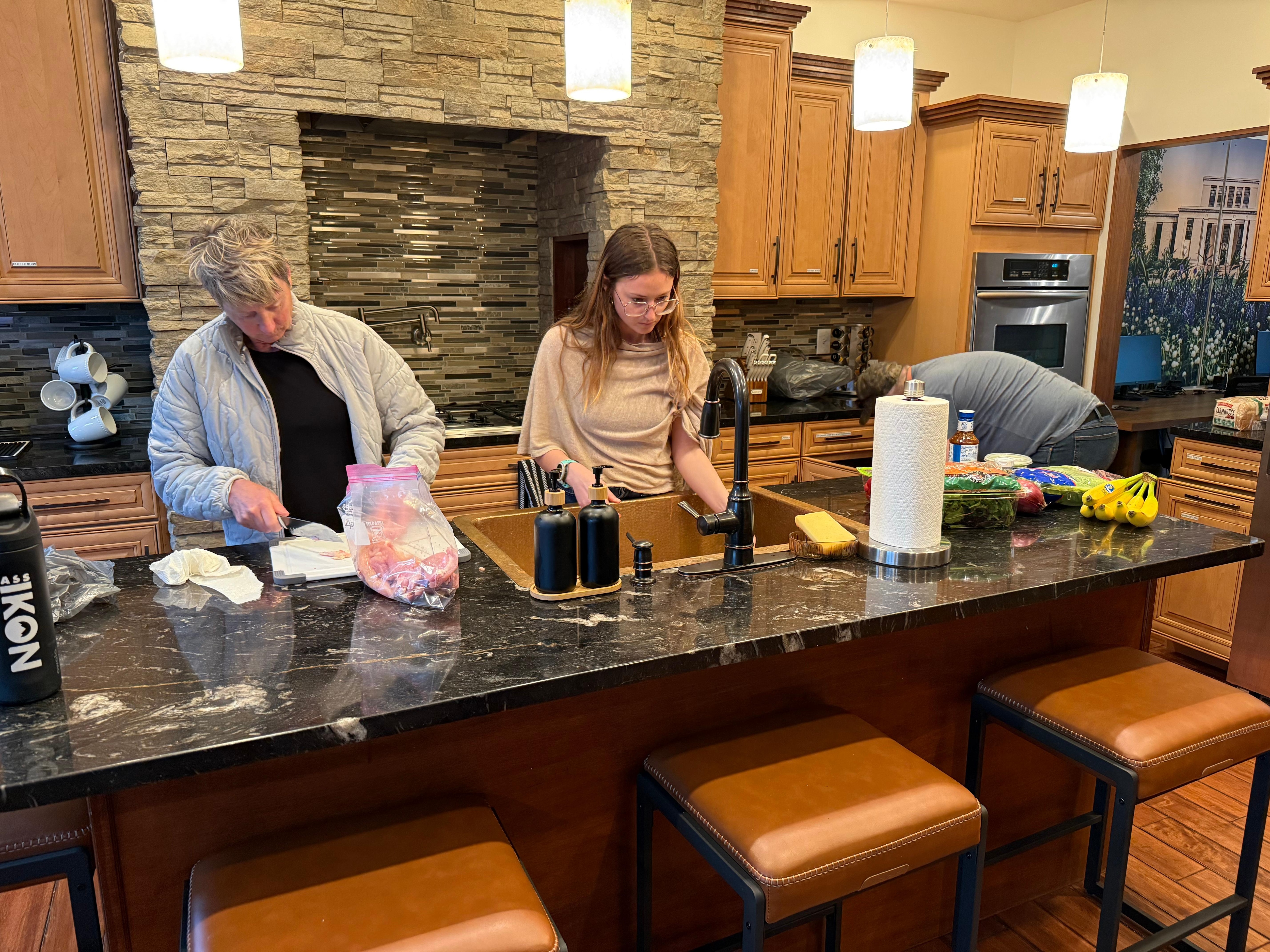 Open spacious and well equipped kitchen 