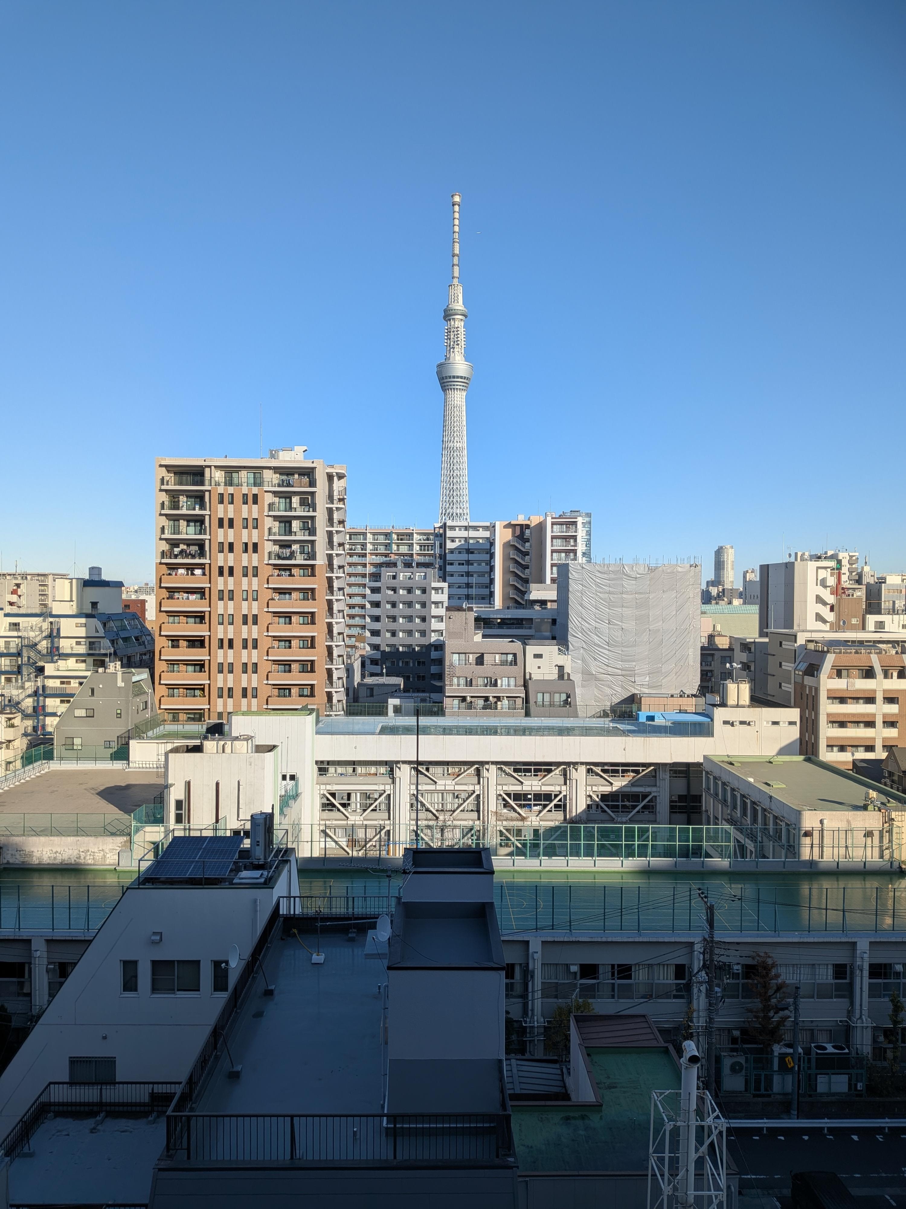 北側の客室からは東京スカイツリーが見えます。