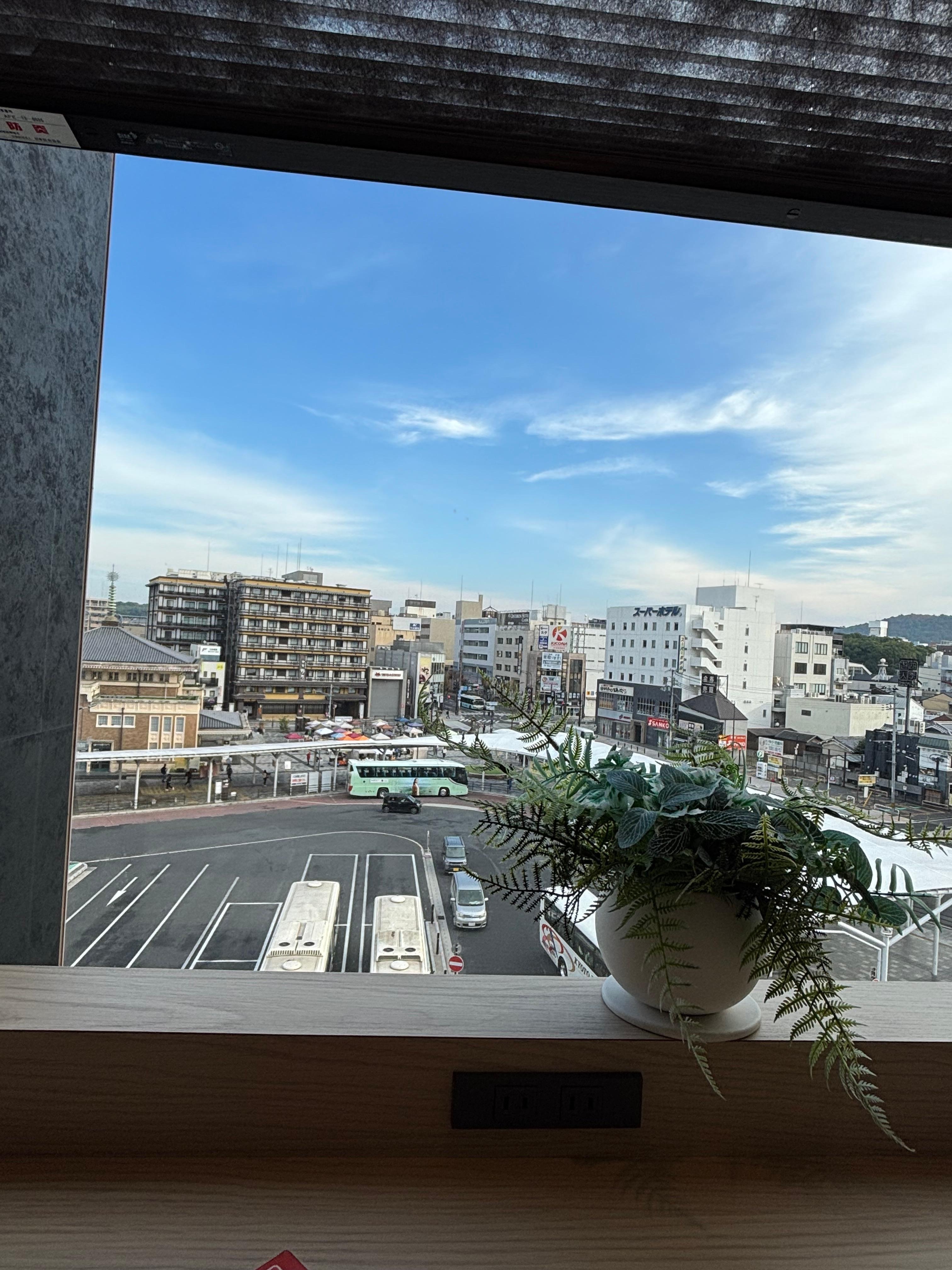 駅前の立地は最高でした。