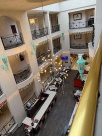 Restaurante y Habitaciones