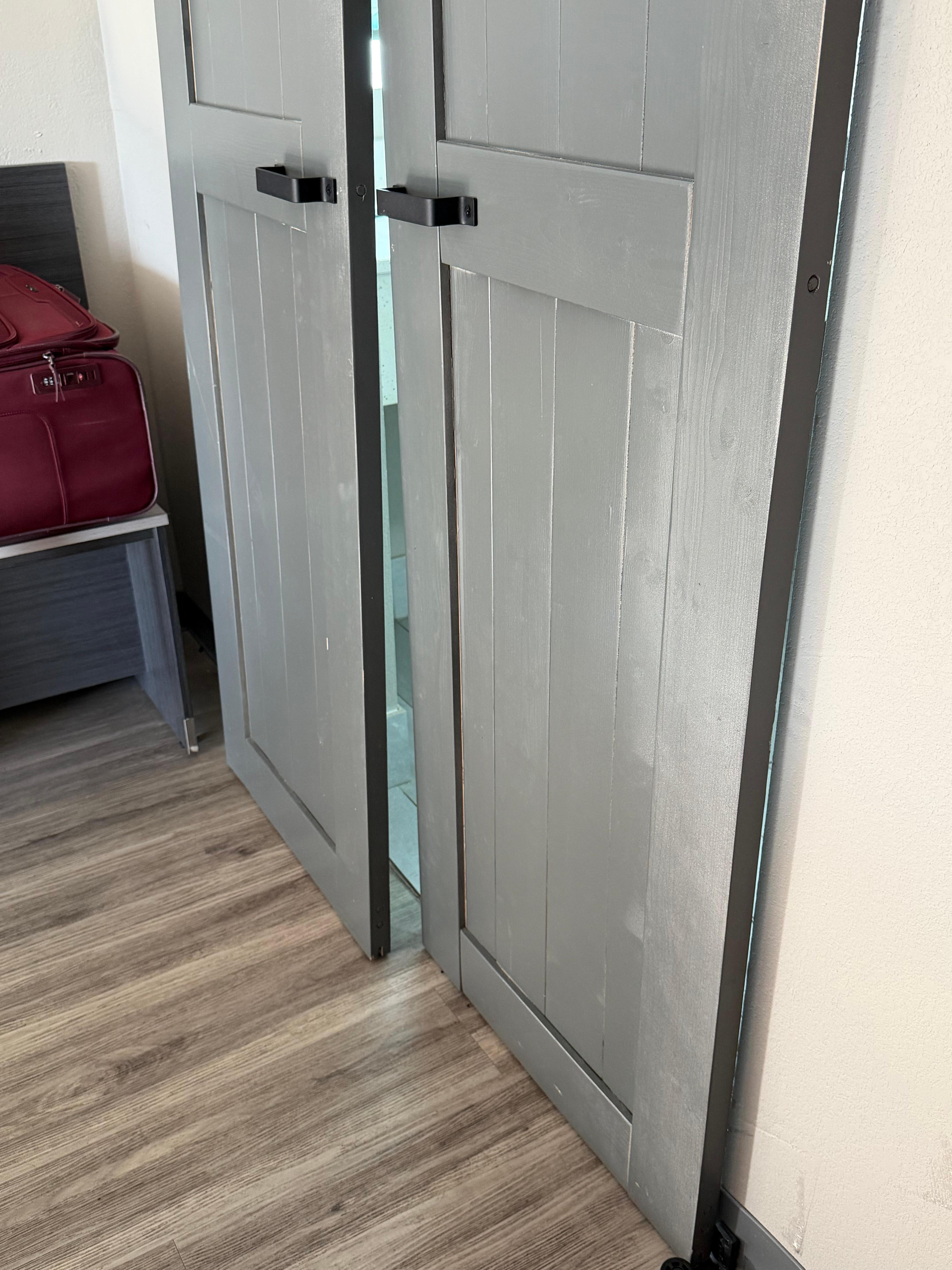 Bathroom doors that didn’t close right