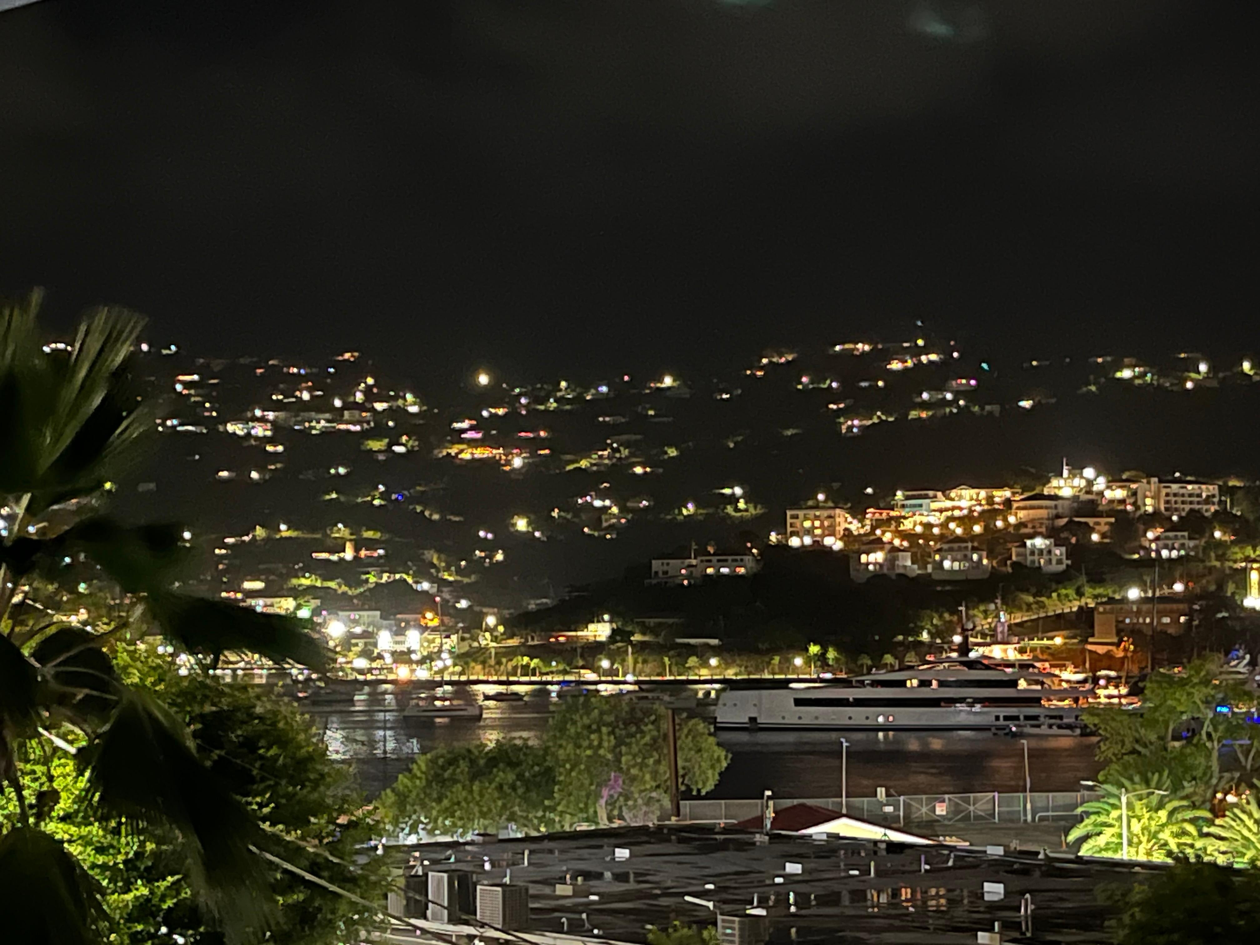 Night view from the terrace 