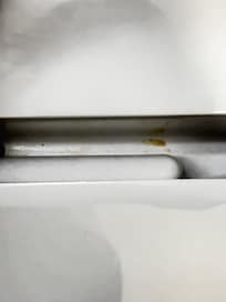 馬桶殘留尿漬?!