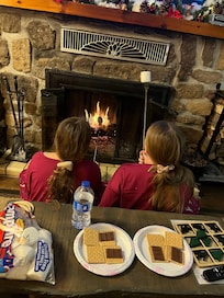 Roasting smores keeping warm